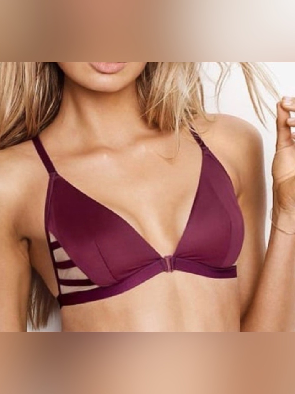 Victoria’s Secret NWOT Satin Bralette with Mesh Side Detailing Front Closure